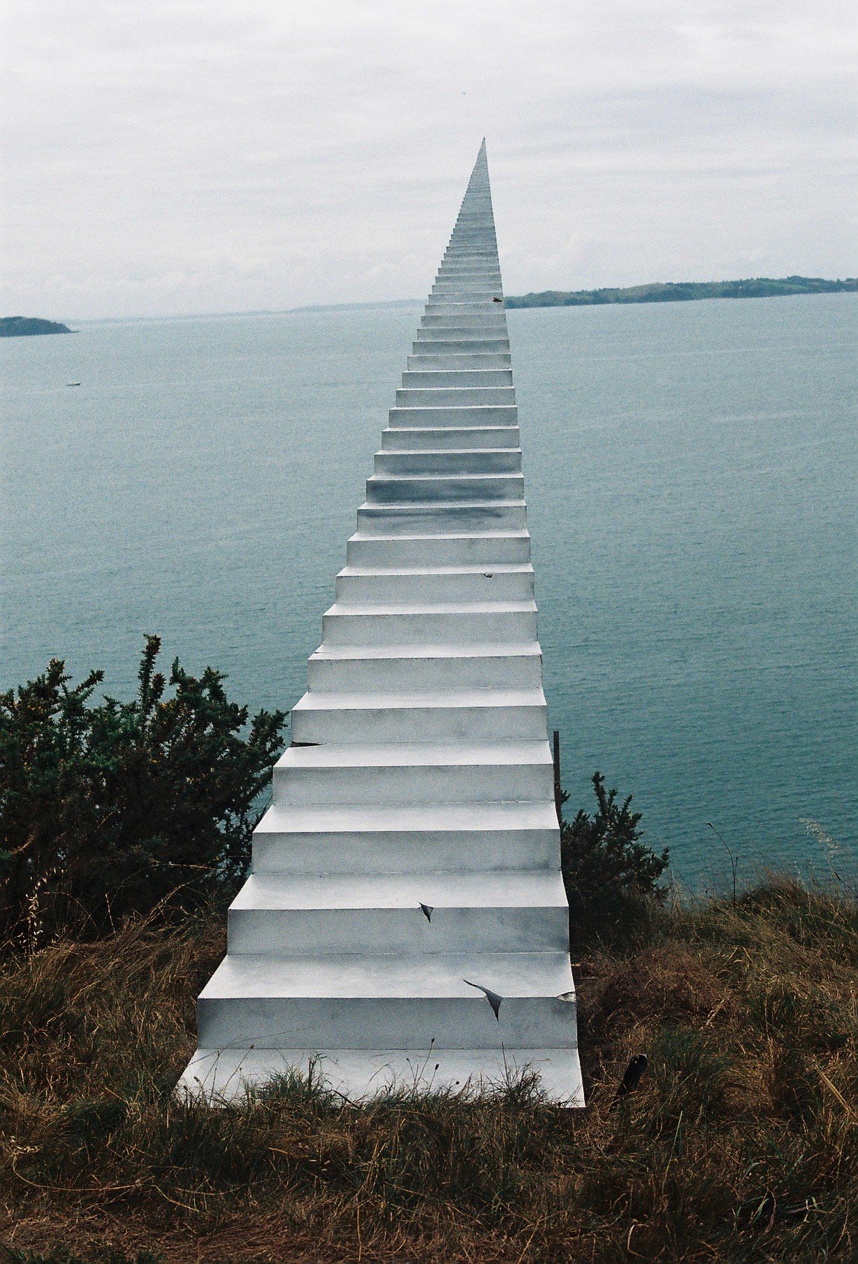 ../_images/staircase.jpg